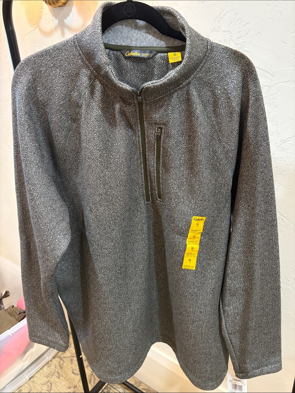 CABELA’S Charcoal Gray Herringbone Quarter-Zip Pullover-Great for BTS